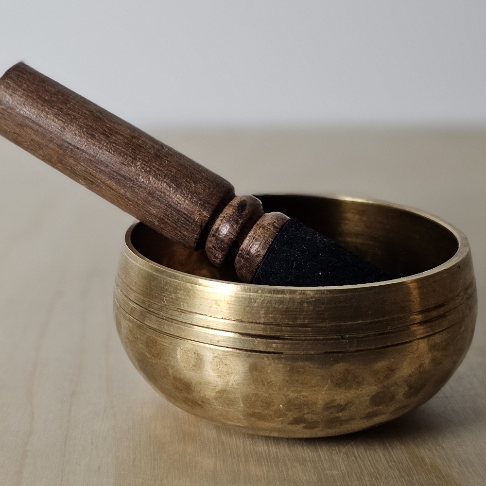 Tibetan 3 Inch Singing Bowl For Yoga,Meditation,Sound Healing - Picture 4 of 6